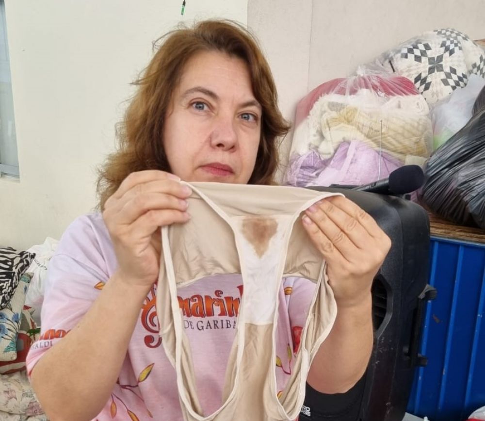 Em meio à solidariedade, doadores mandam roupas sujas às vítimas